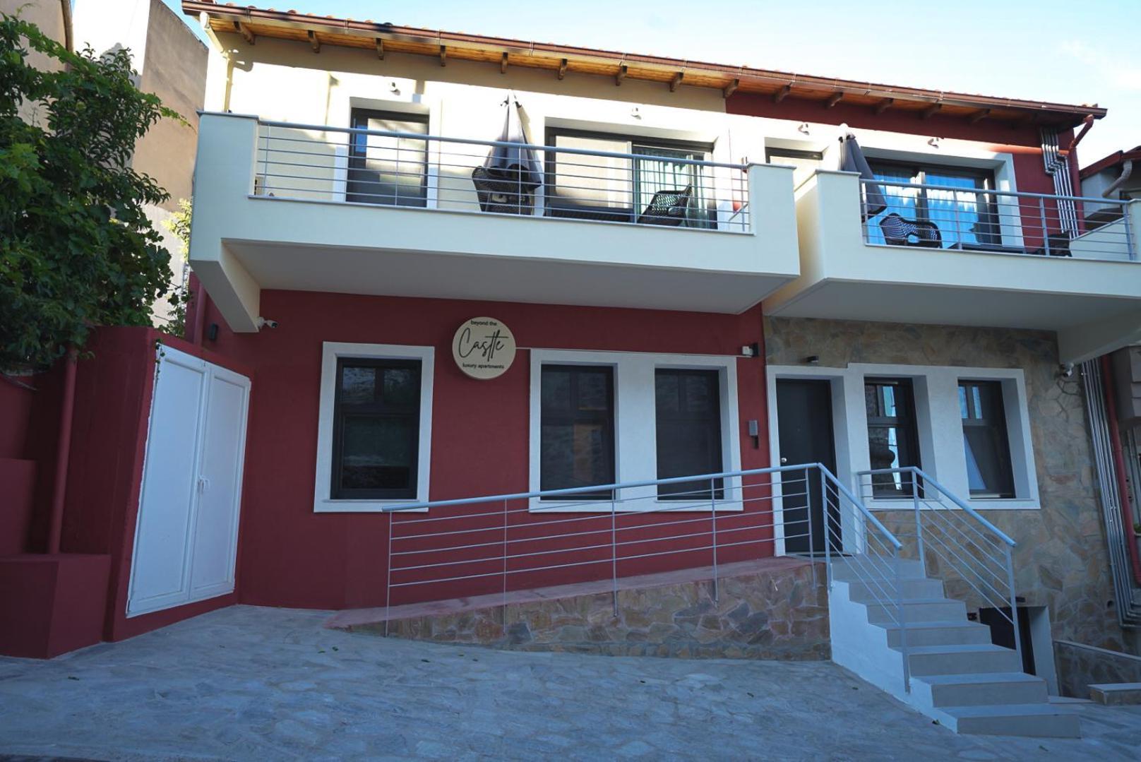 Beyond The Castle Apartment Thessaloniki Exterior photo